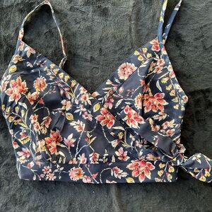 Floral V-Neck Crop Top